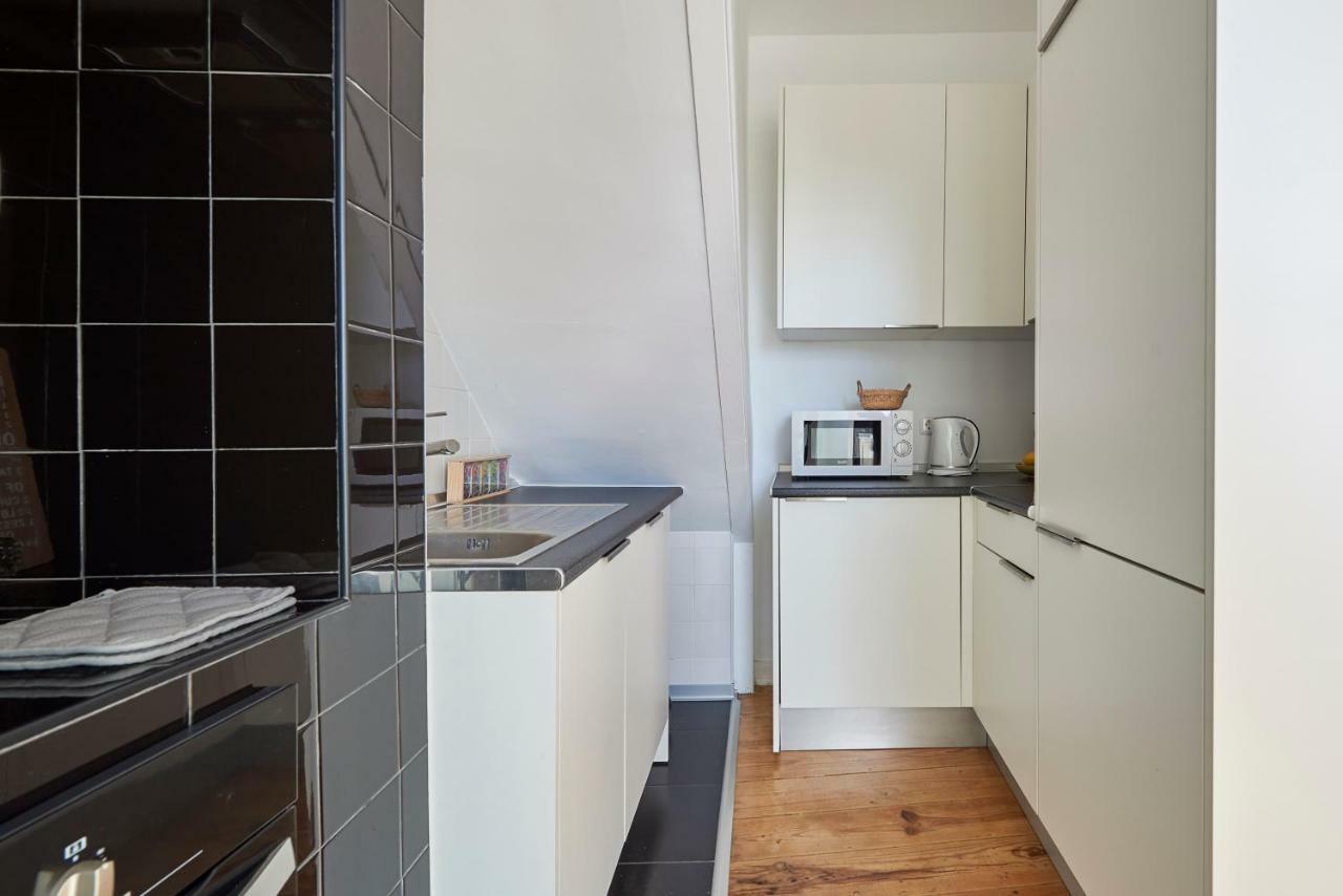 Charming Apartment Em Belem-Books And Canvas リスボン エクステリア 写真