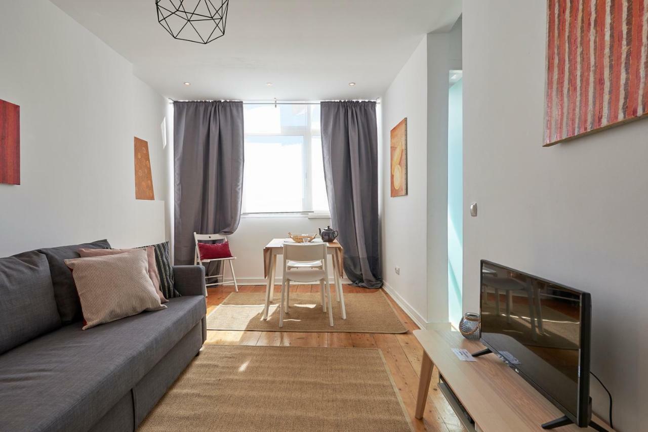 Charming Apartment Em Belem-Books And Canvas リスボン エクステリア 写真