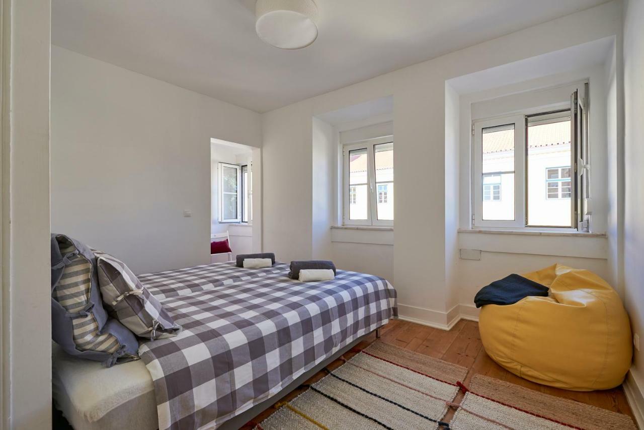 Charming Apartment Em Belem-Books And Canvas リスボン エクステリア 写真